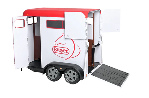 BREYER TRADITIONAL 2 HORSE TRAILER RED